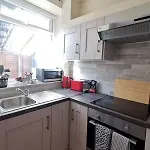 Private Patio Reliable Fast Wifi