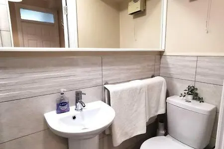Apartman Private Patio Reliable Fast Wifi *